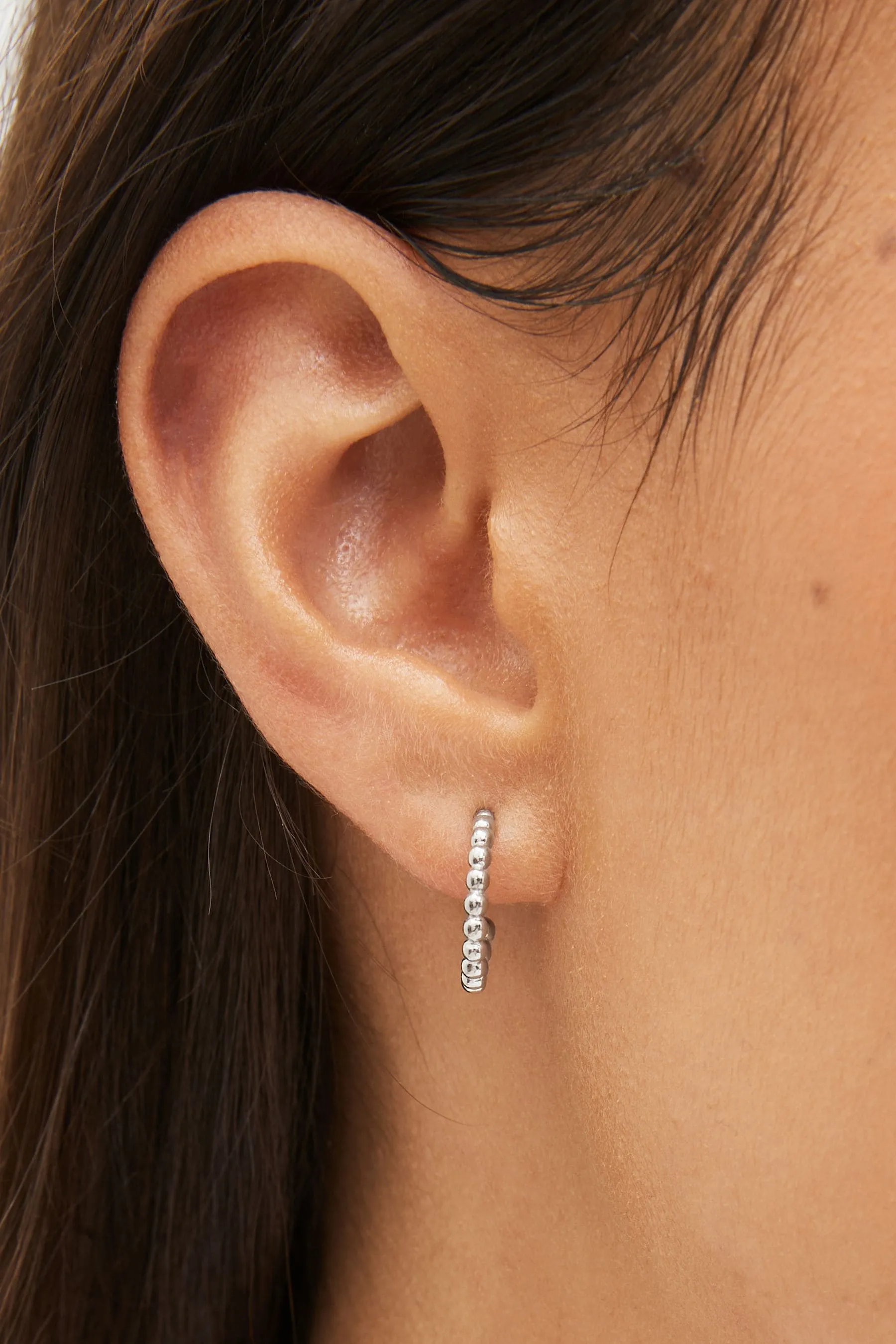 Argento sterling  - Orecchini a cerchio con sfera