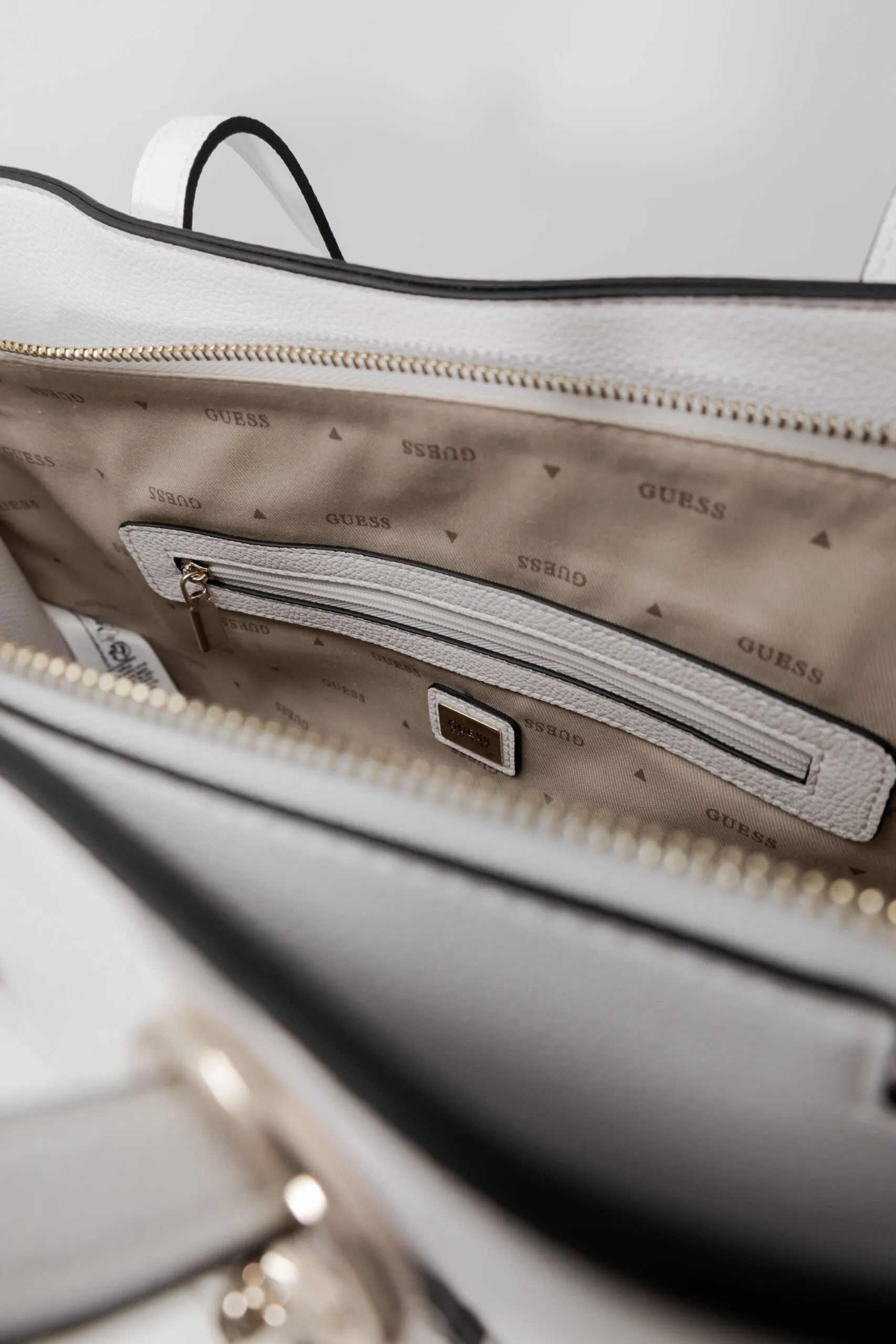 Borsa Guess MERIDIAN GIRLFRIEND TOTE Bianco