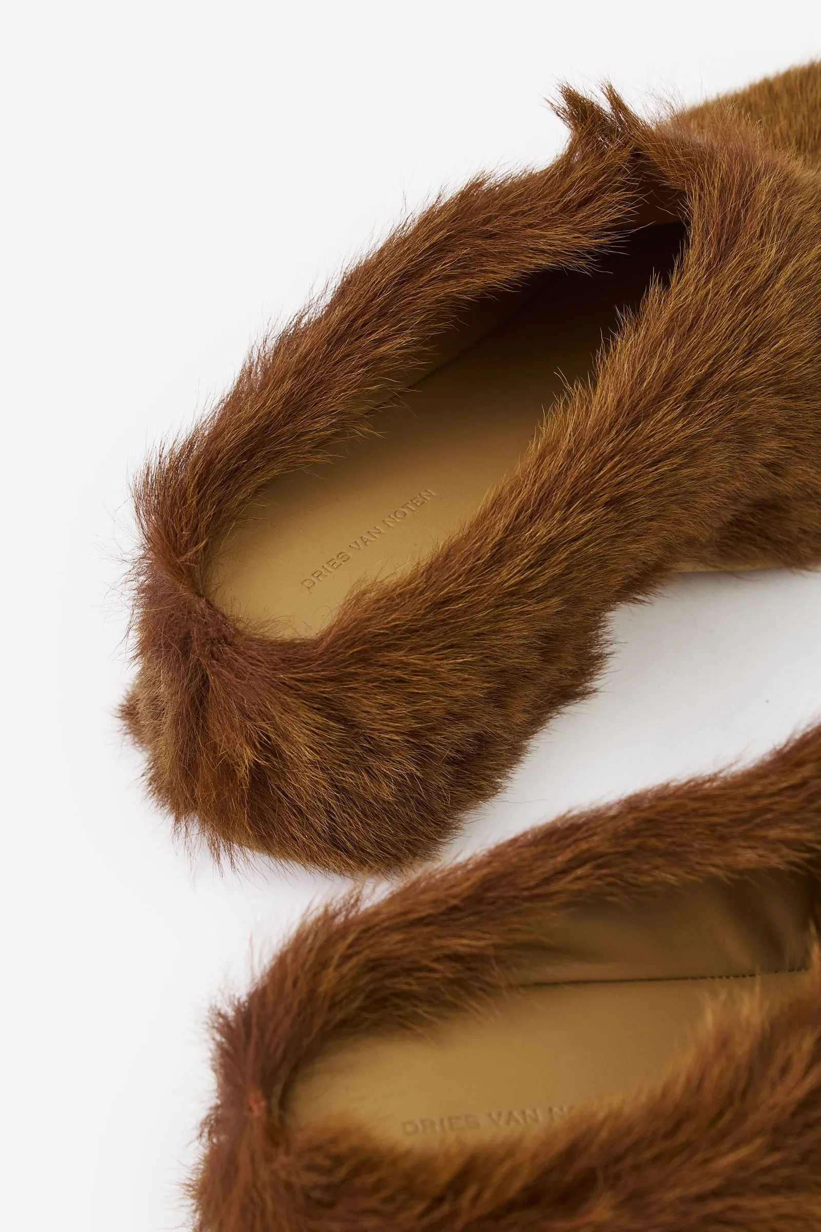 Calzature in pelle ocra