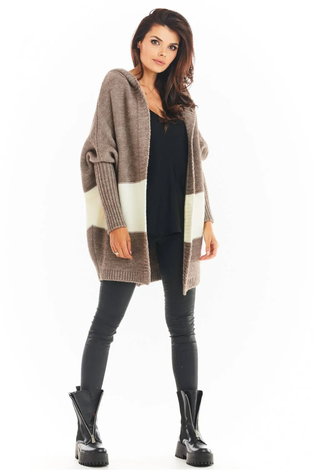 Cardigan model 149732 awama