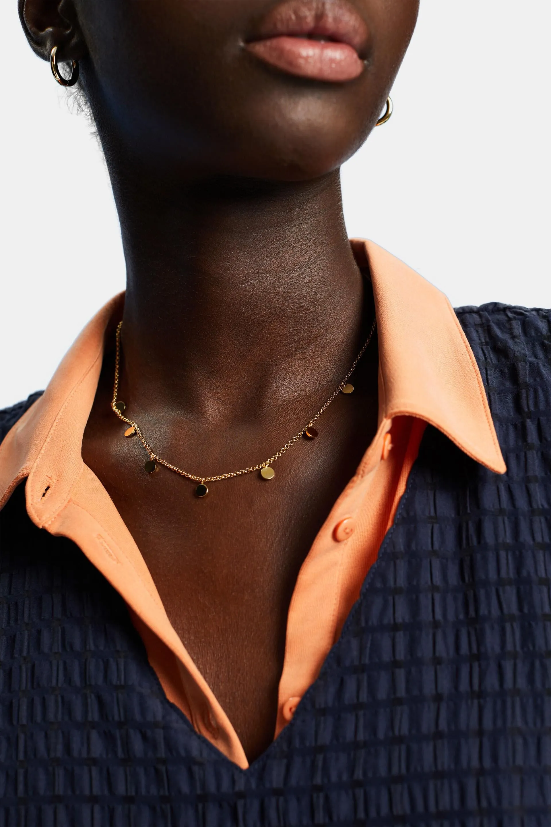 Collana con ciondoli rotondi