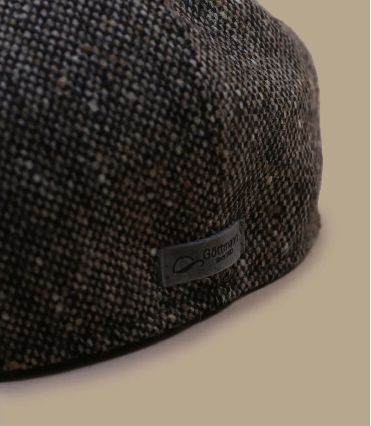 Coppola irlandese in lana beigePrinceton Tweed beige     
