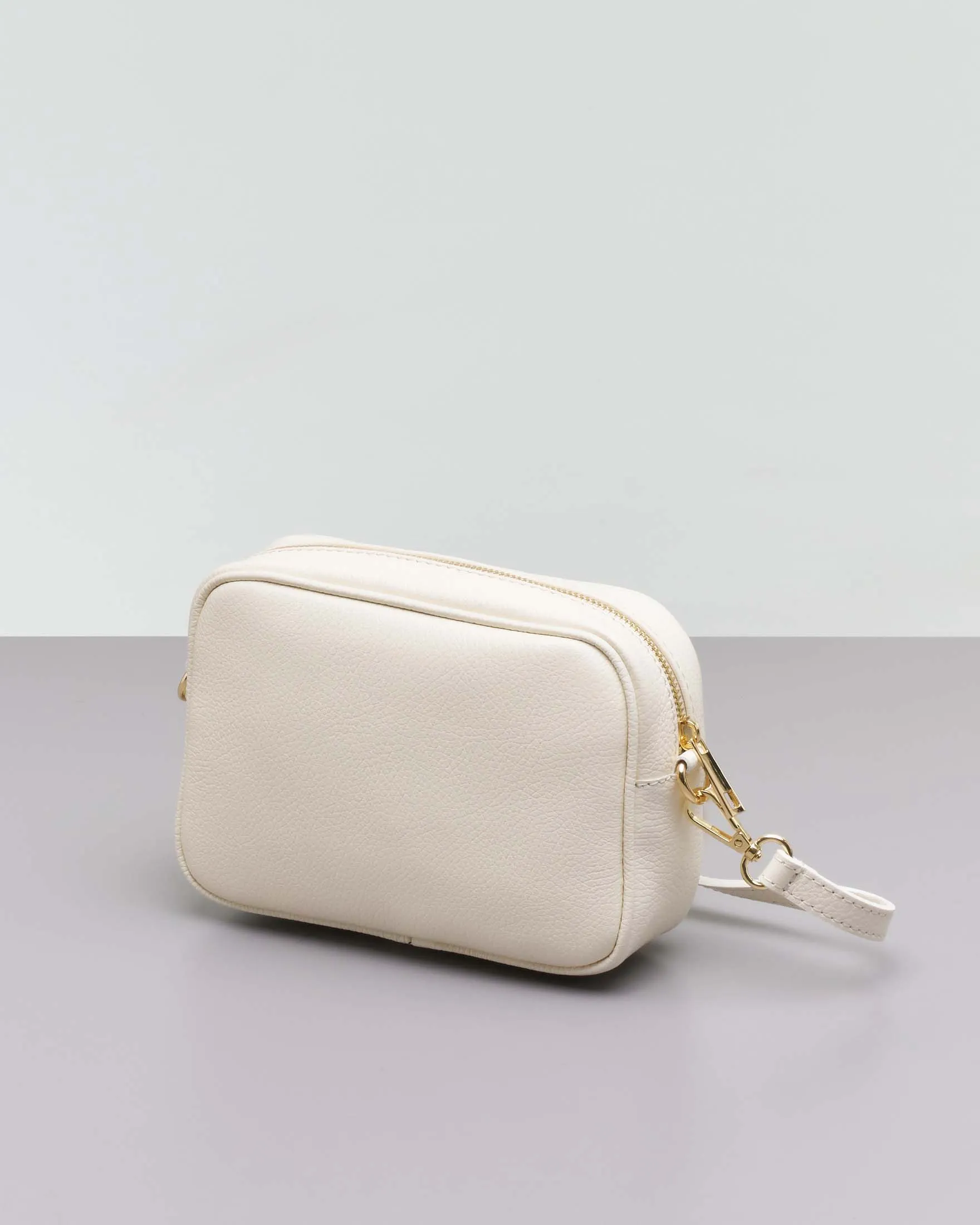 Cross bag bianca in pelle effetto martellato