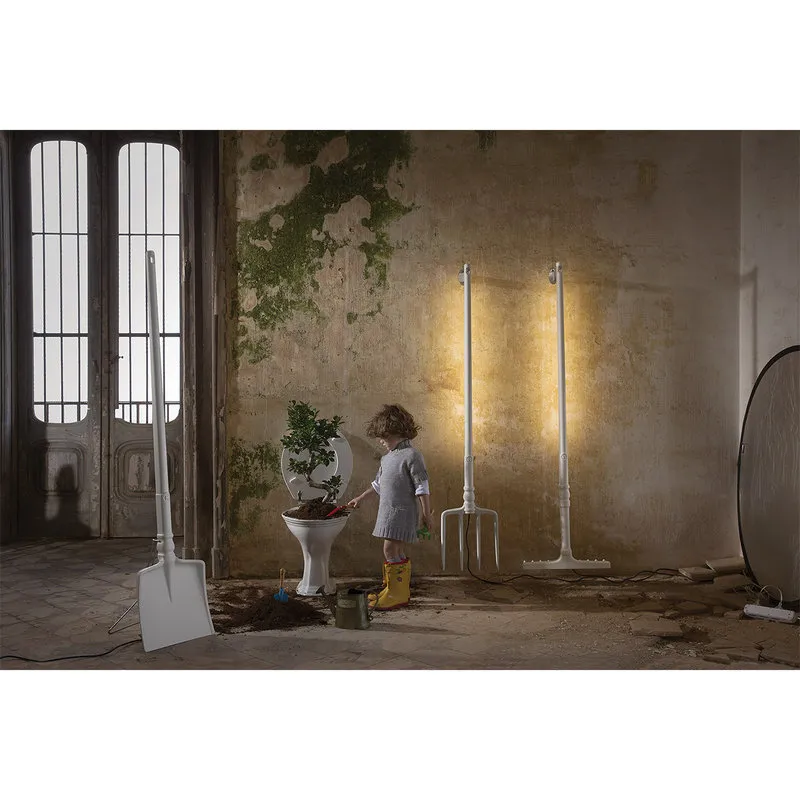 KARMAN Lampada da terra outdoor TOBIA, bianco