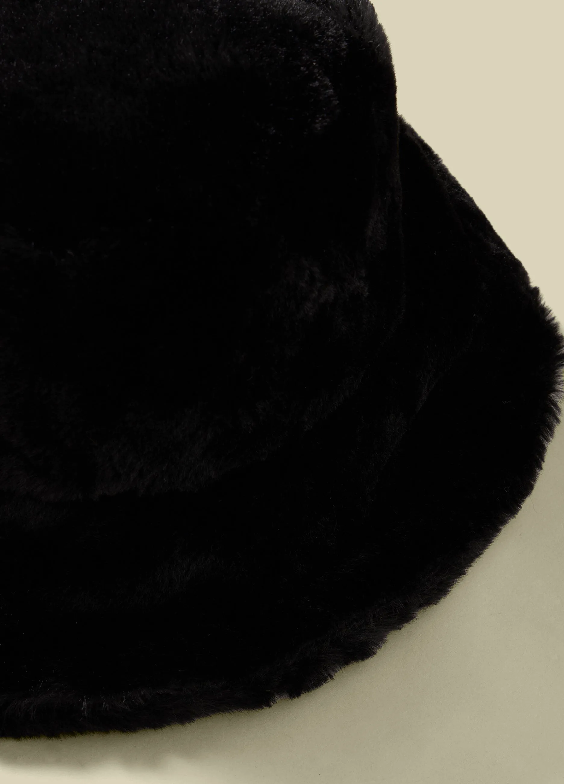 KATE MEE  Cappello in eco fur donna