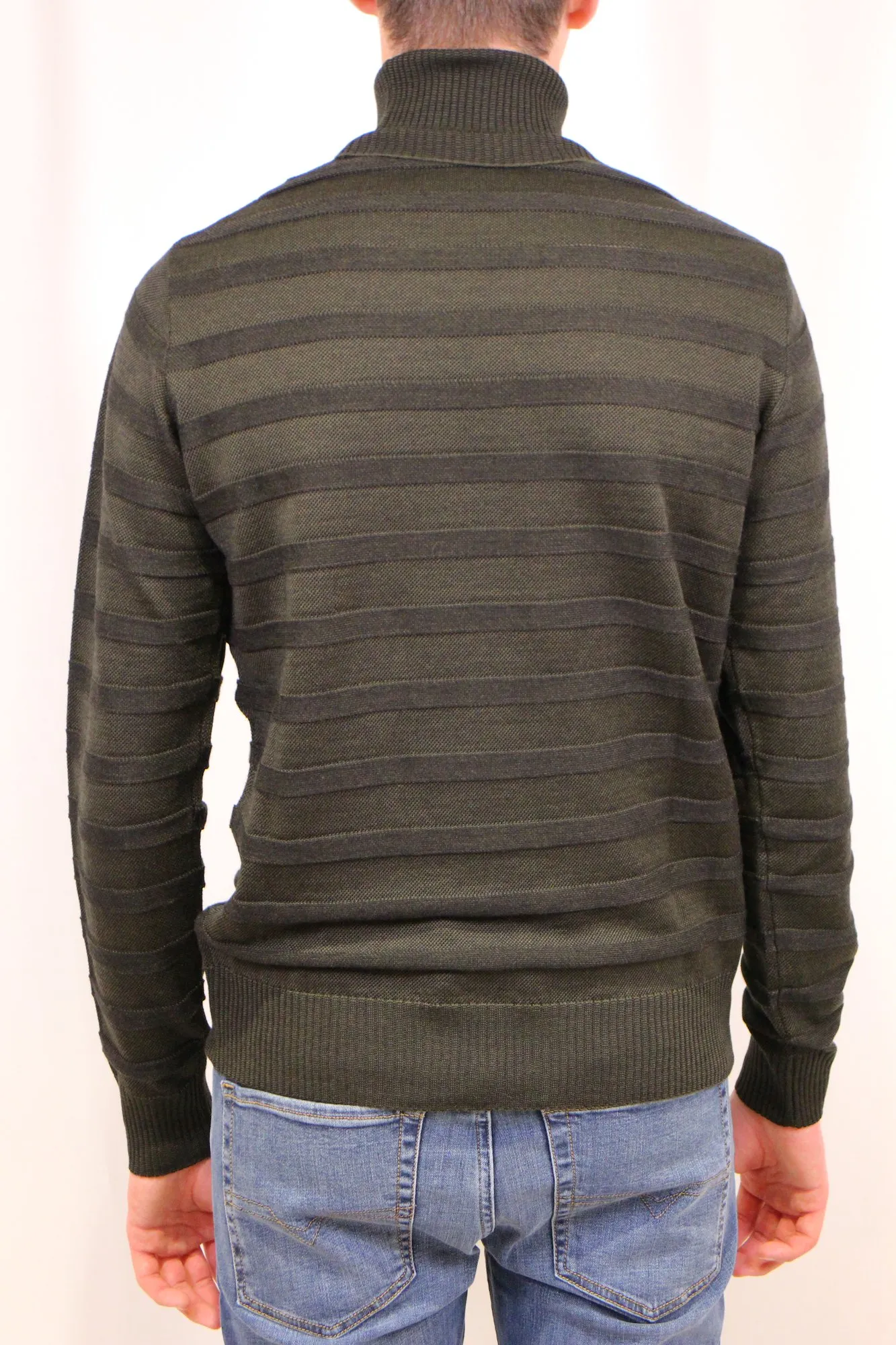 Maglia dolcevita Darwin