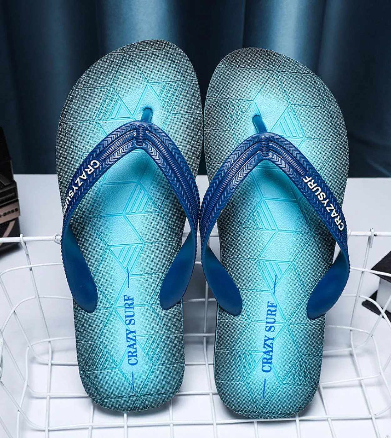 New Summer Light Pantofole Uomo Beach Infradito 2023 Fashion Outdoor Antiscivolo Slides Uomo Flat Infradito Scarpe Chinelo Ma