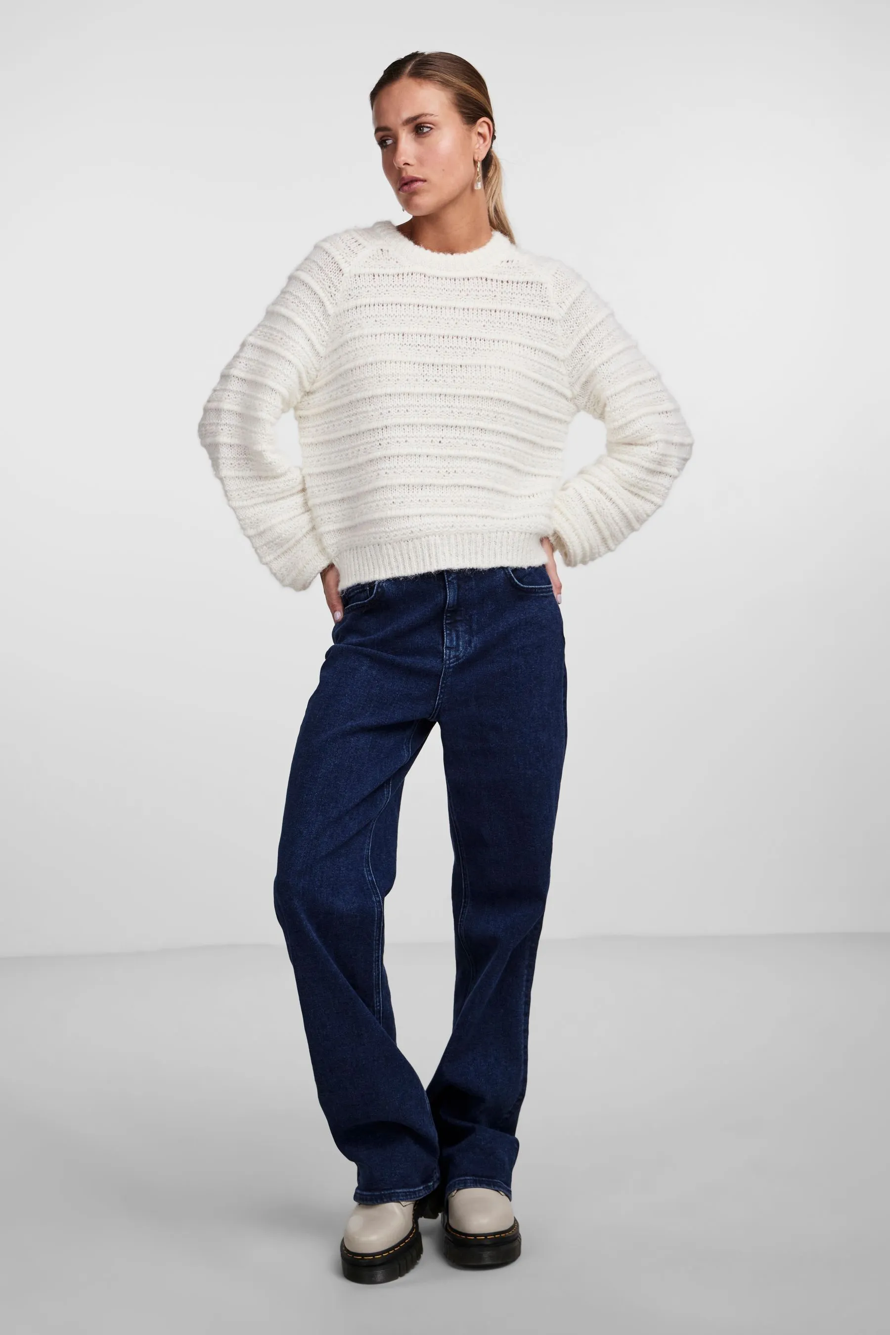 PIECES - Maglia comoda con Manica lunga    