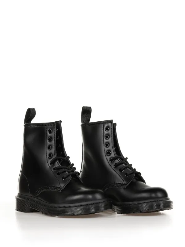 Total Black Ankle boots
